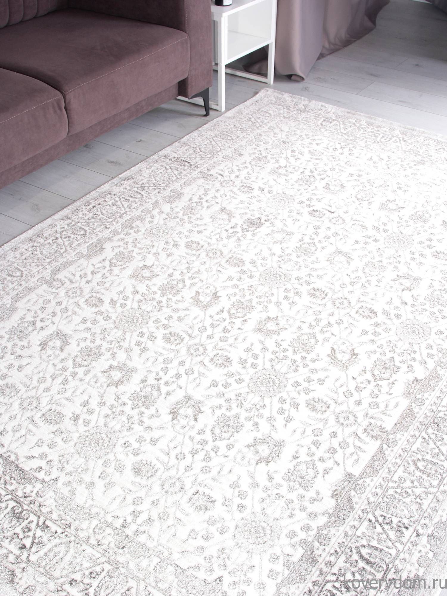 Ковер LILY 5258B S.WHITE / P.CREAM