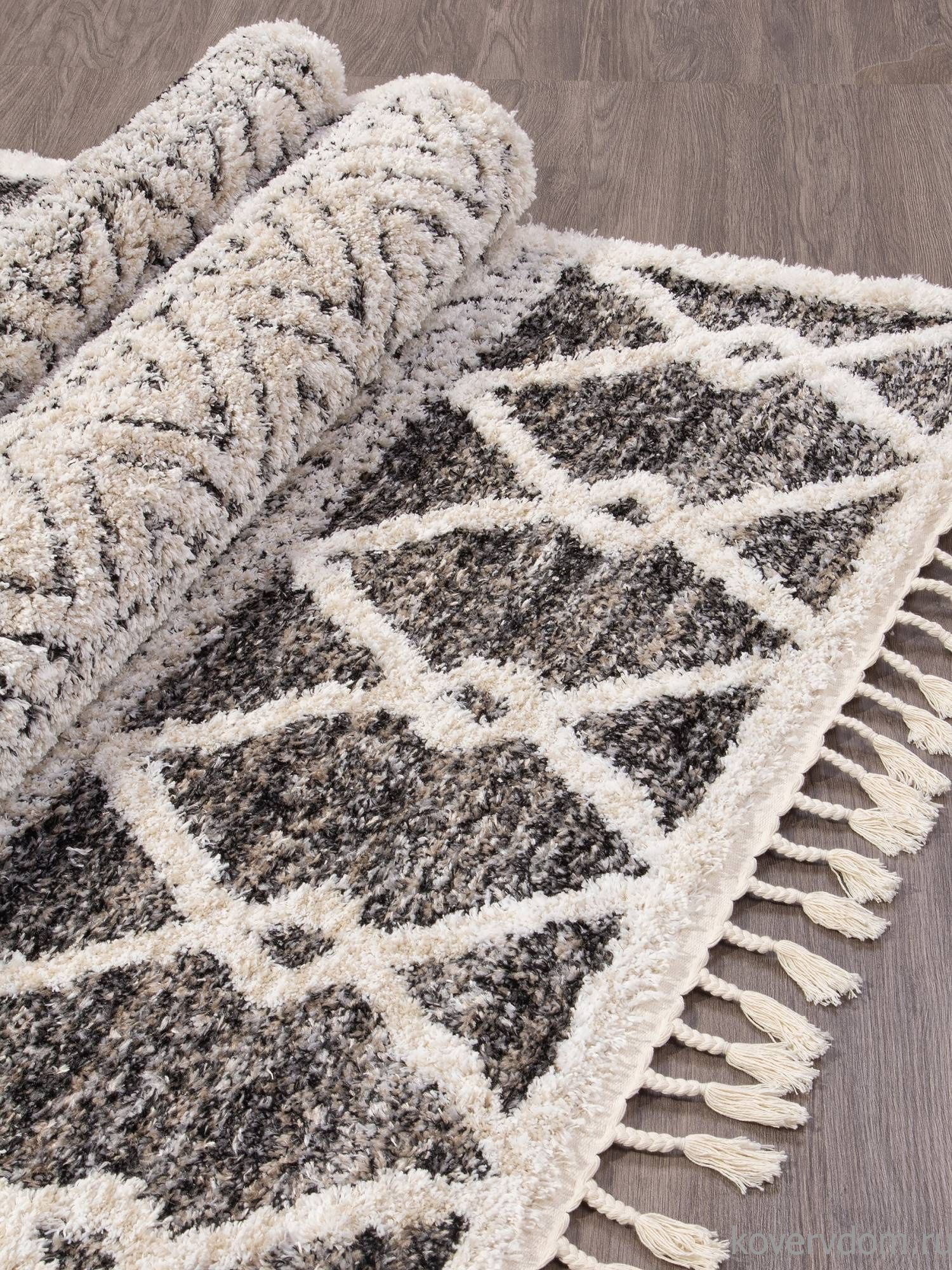 Ковер UVITA 37333 070 BEIGE